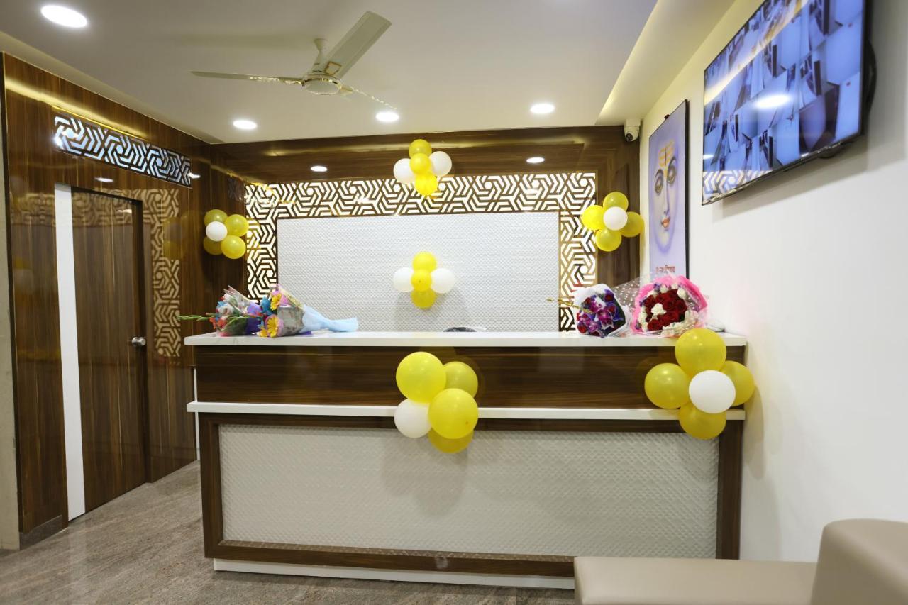 Hotel Sigma Suites Бангалор Экстерьер фото